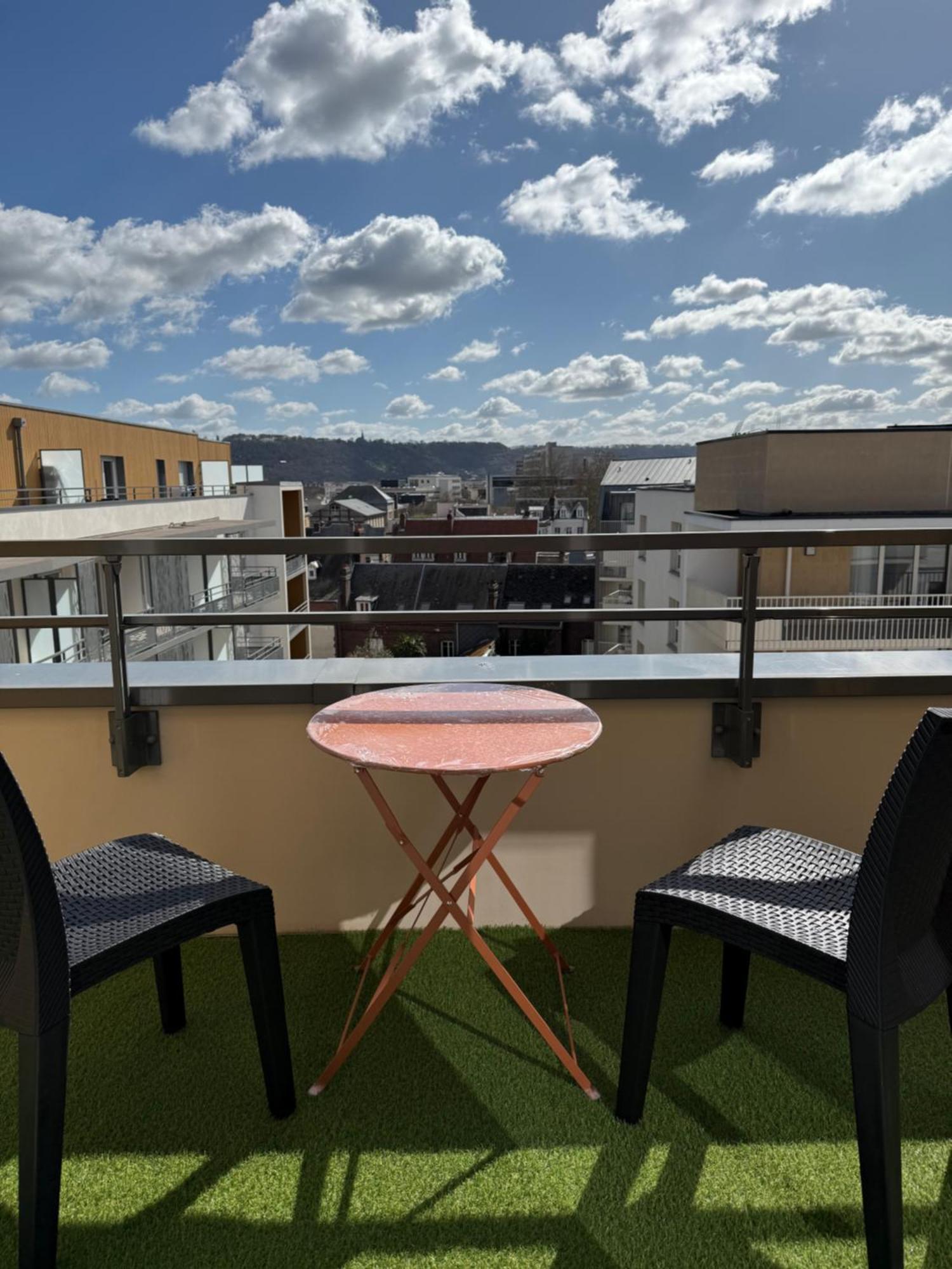 Apt Neuf Centre Saint-Sever Rouen Bagian luar foto